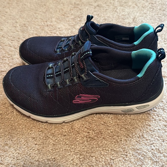 Skechers Relaxed Fit 9 - Picture 3 of 7